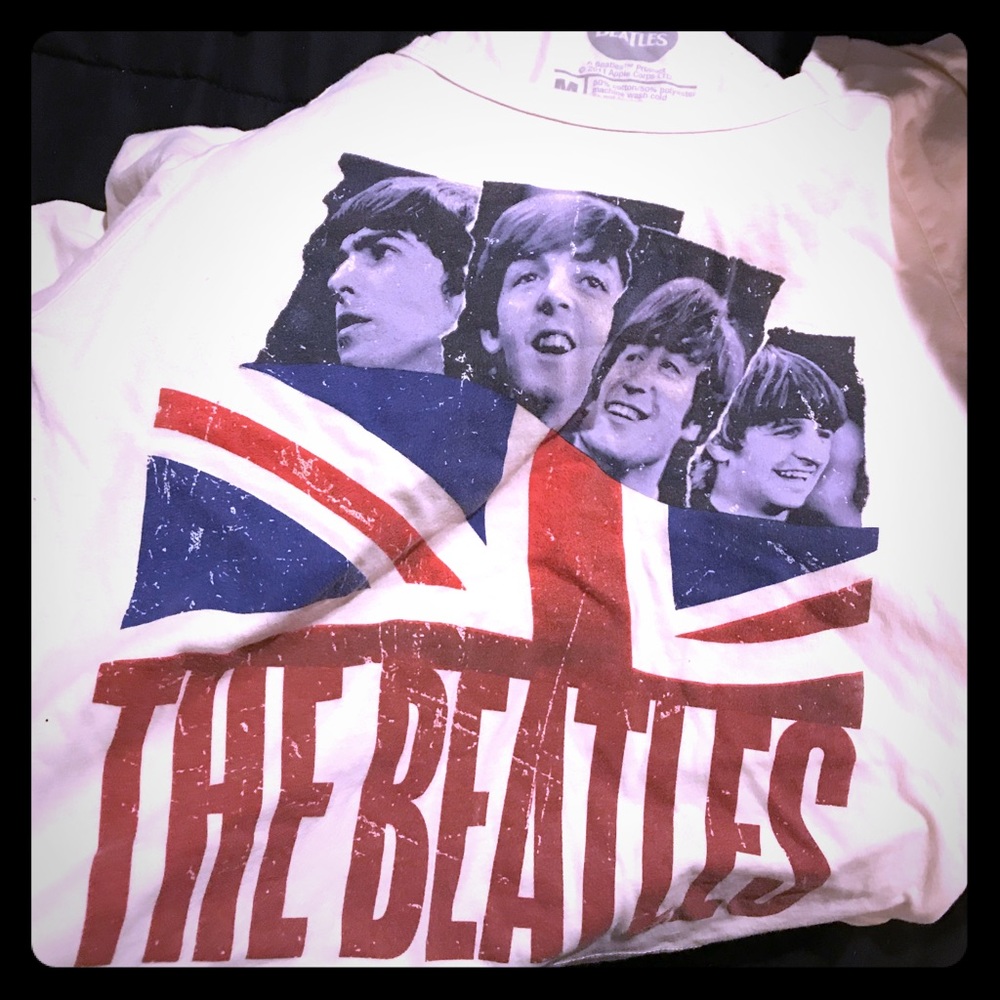 Medium Beatles shirt